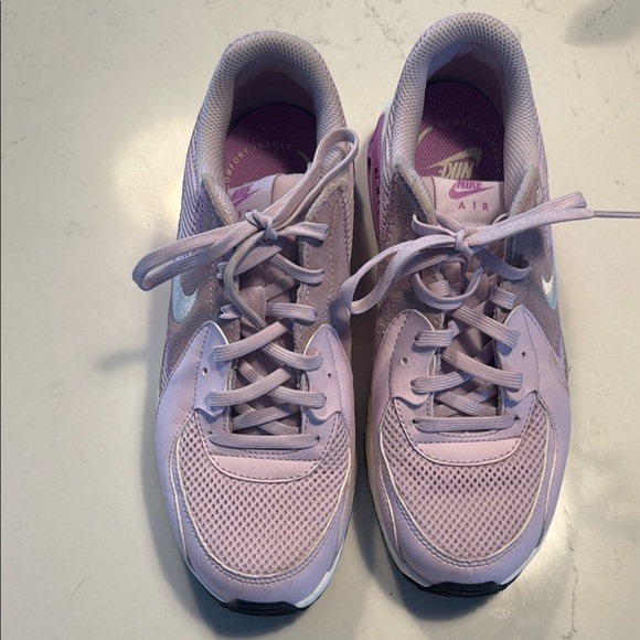 Nike Air Max Women's Sneakers - Lavender and Cream. - Picture 3 of 6